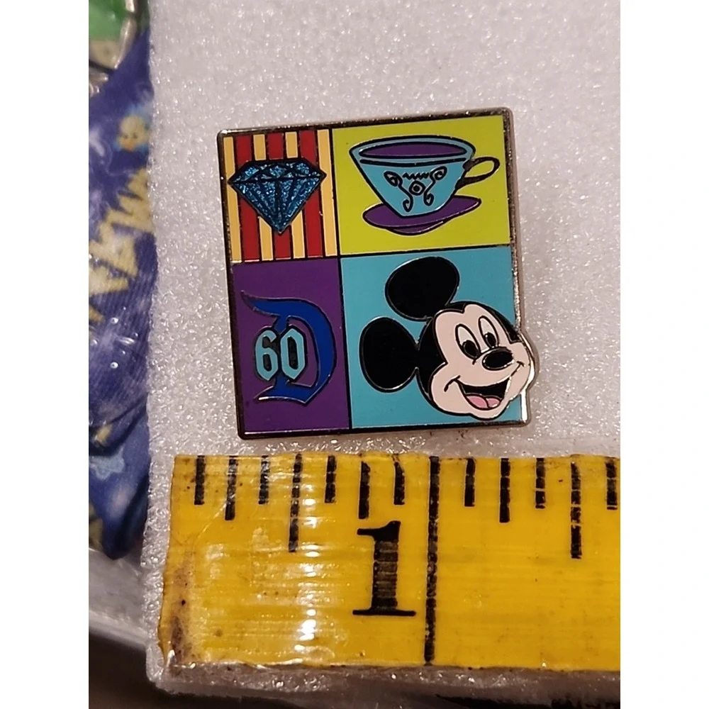 Disney Pin Mickey Mouse Disneyland 60 Diamond Celebration Tea Cup Vehicle 109411